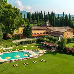 https://villa-cordevigo-wine-relais.hotelinveneto.com