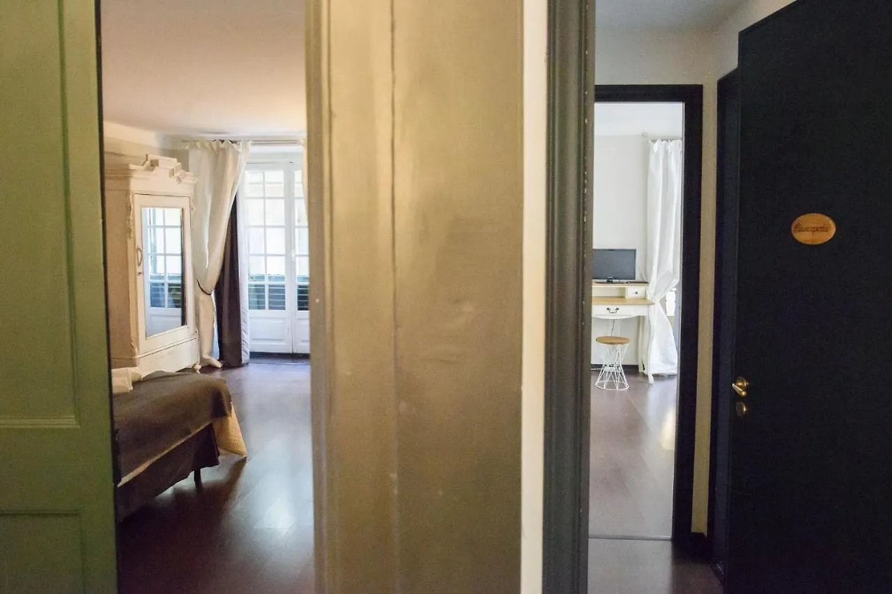 B&B Piccoli Leoni Genoa