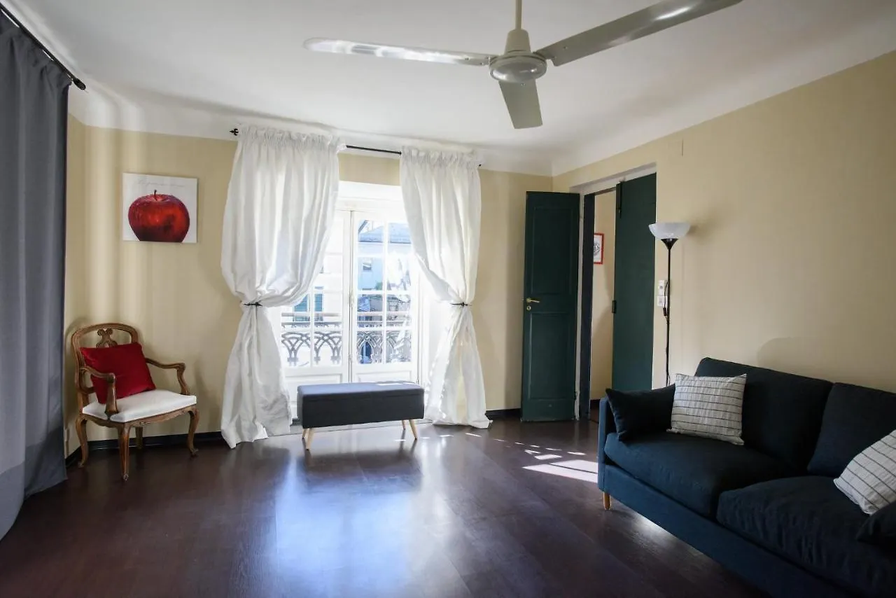 B&B Piccoli Leoni Genoa Italy